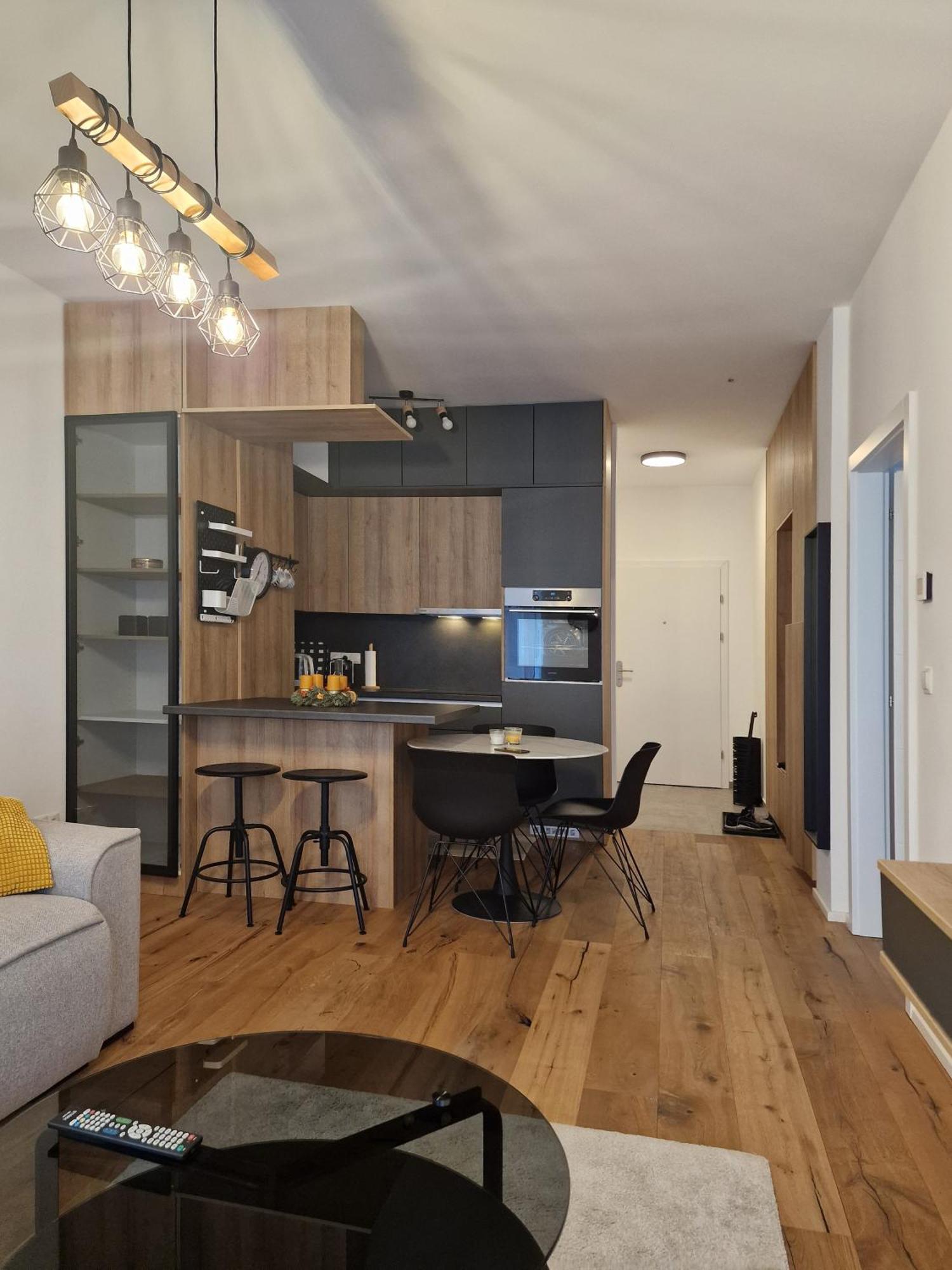 Vienna Luxury New Apartment Favoriten Exterior photo