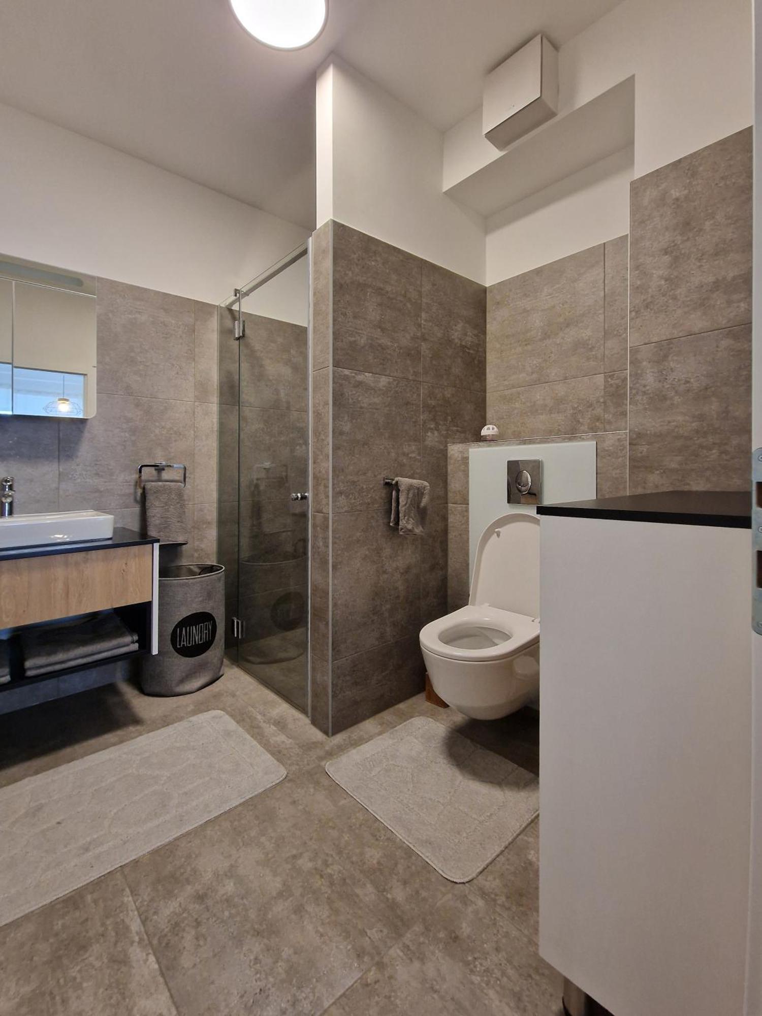 Vienna Luxury New Apartment Favoriten Exterior photo